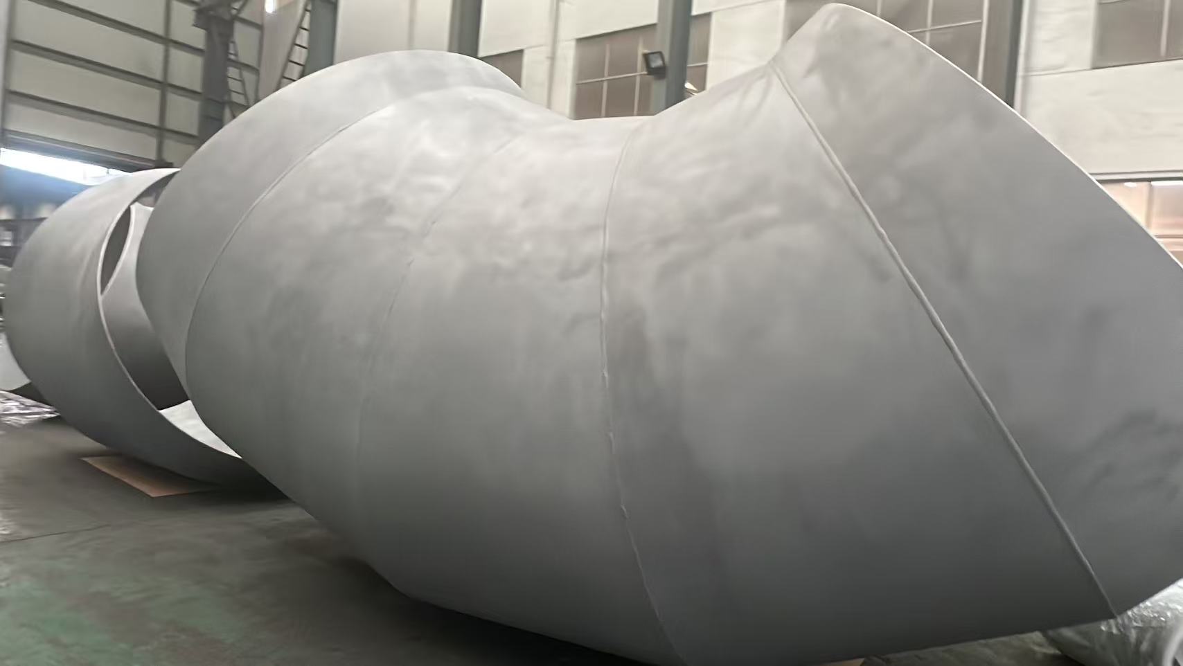 XC gradum Cubitus DN2438×8 Feliciter Fabricatus